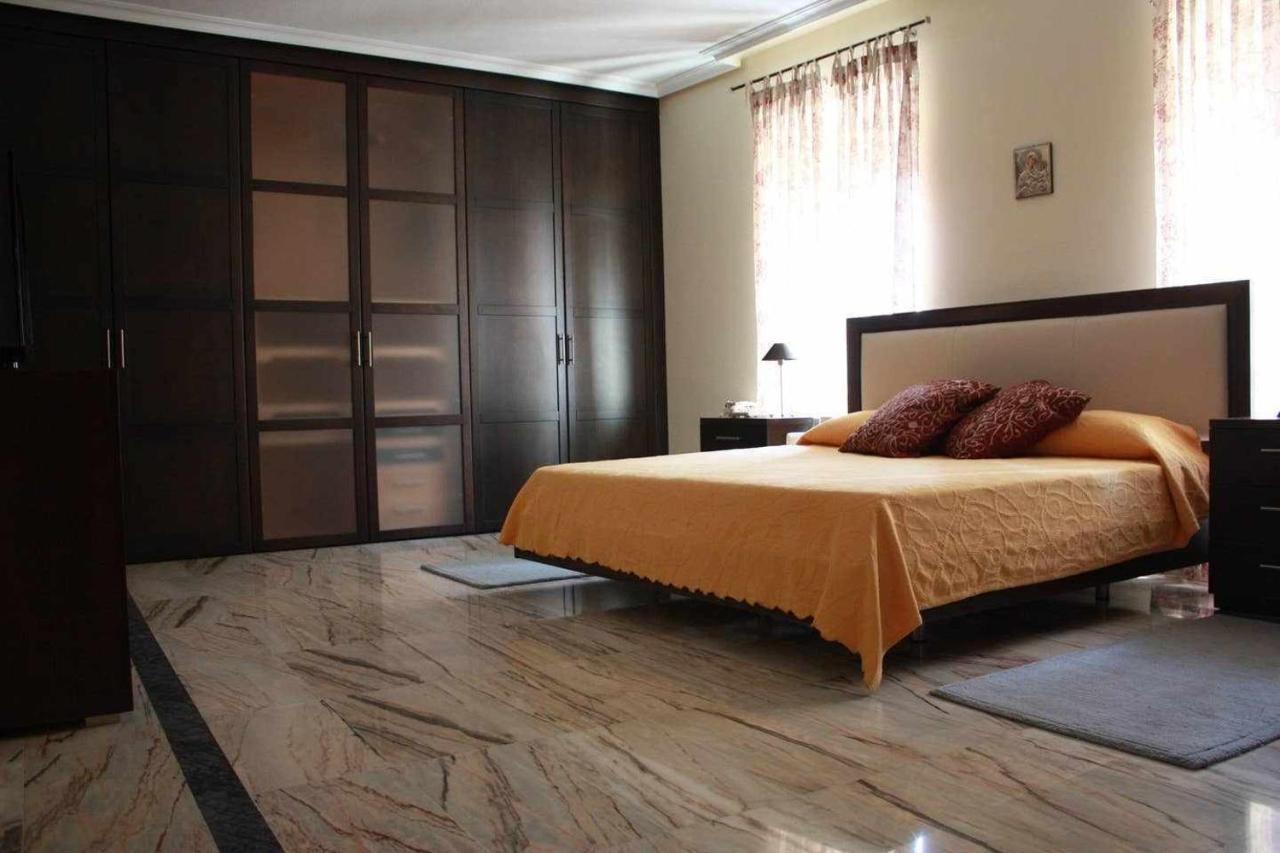 Plasencia Santa Ana Apartment Екстериор снимка